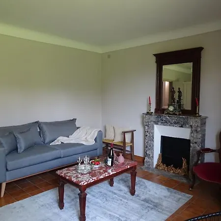 Domaine Avec Piscine à Dans Le Lot 4 étoiles 2 Casa de Férias