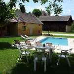Domaine Avec Piscine A Dans Le Lot 4 Etoiles 2 Holiday home