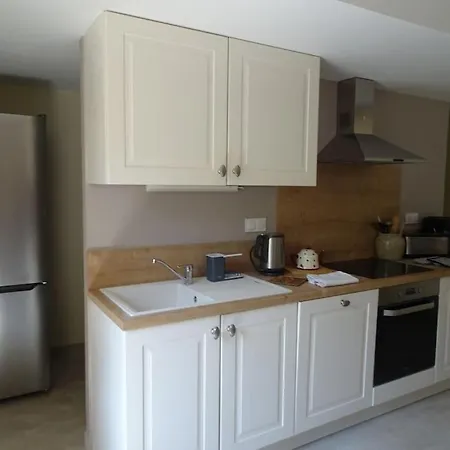 Domaine Avec Piscine A Dans Le Lot 4 Etoiles 2 Nyaraló *