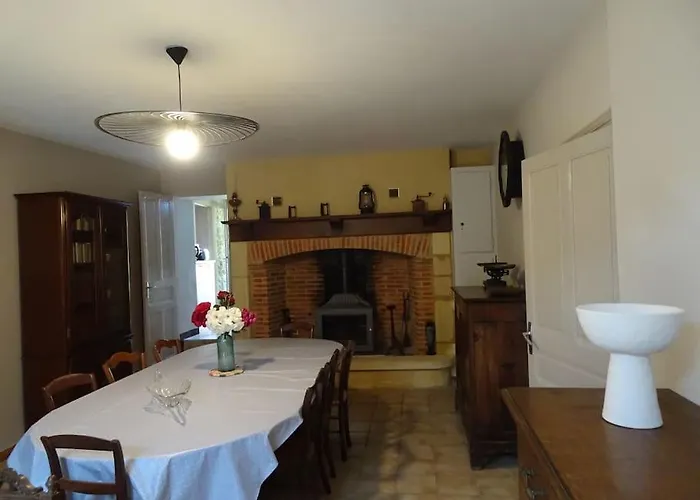 Domaine Avec Piscine A Dans Le Lot 4 Etoiles 2 * Milhac